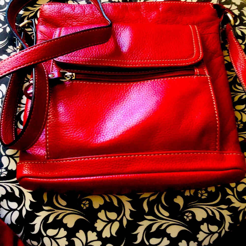 Leather crossbody bag